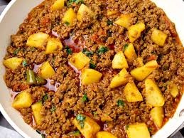 Aaloo / Qeema